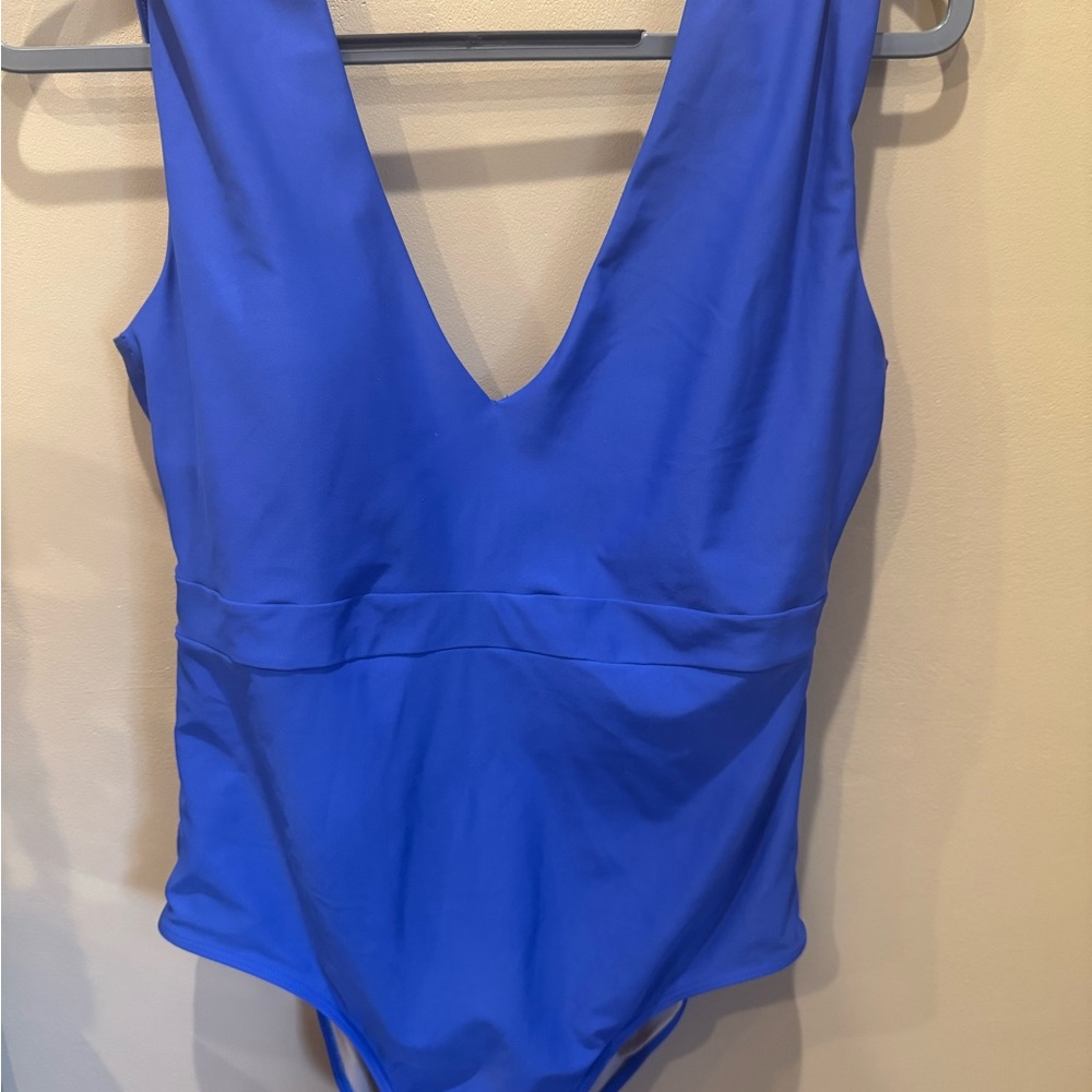 Women’s size 12 Azure blue Ruched backflip summer salt  brand swimsuit